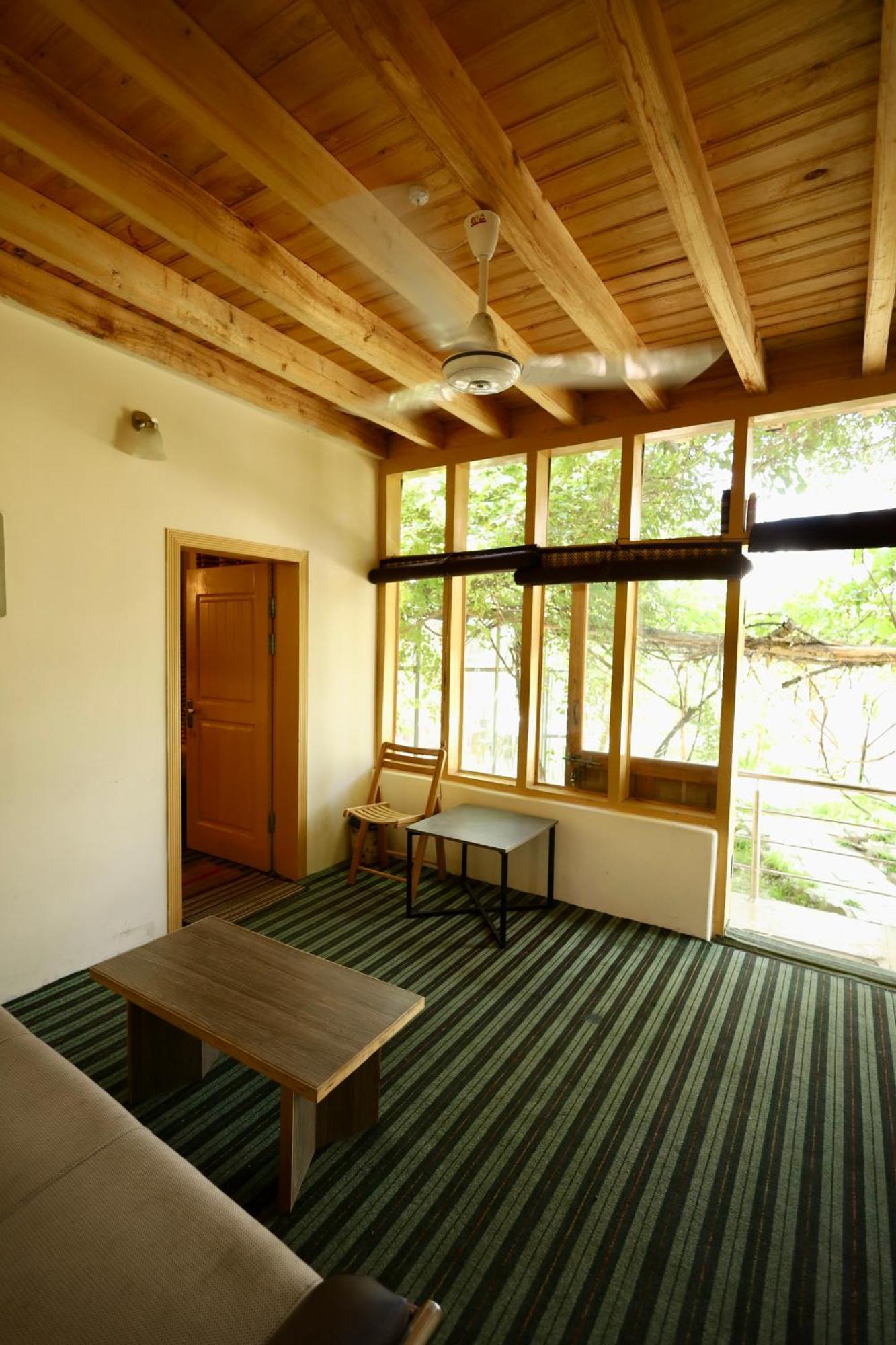 Grapes Garden Resort Hunza Karimabad  Bagian luar foto